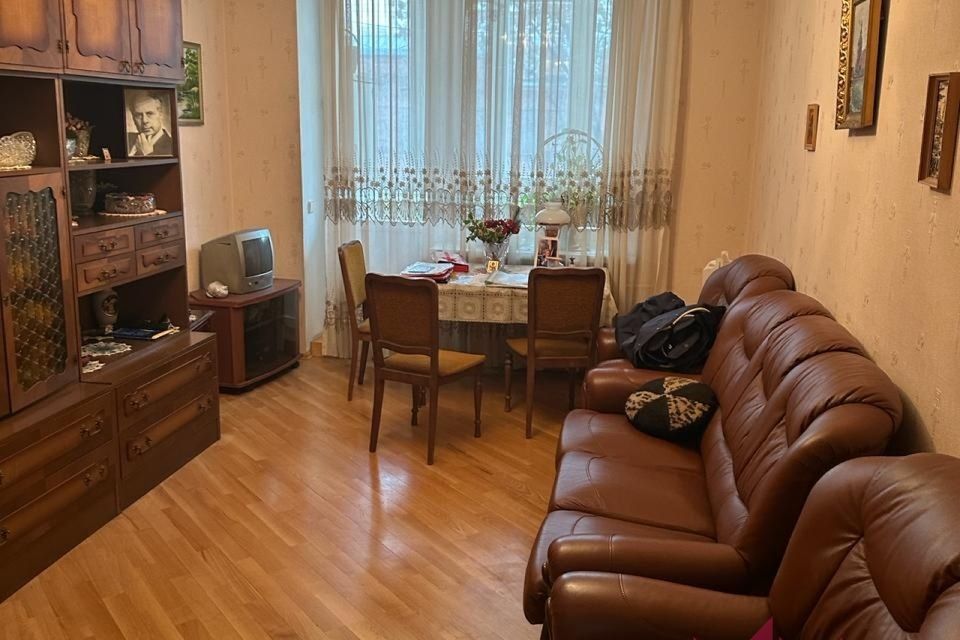 Сдаётся 3-комнатная квартира, 71 м²