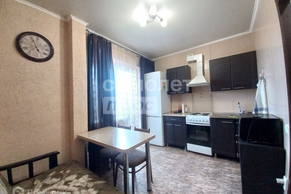 Продаётся 1-комнатная квартира, 32 м²