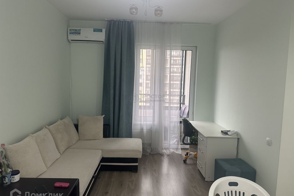 Продаётся 1-комнатная квартира, 37.1 м²