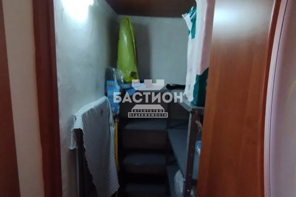 Продаётся 3-комнатная квартира, 56.7 м²