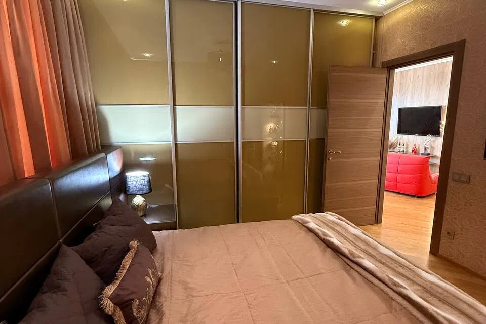 Сдаётся 3-комнатная квартира, 100 м²