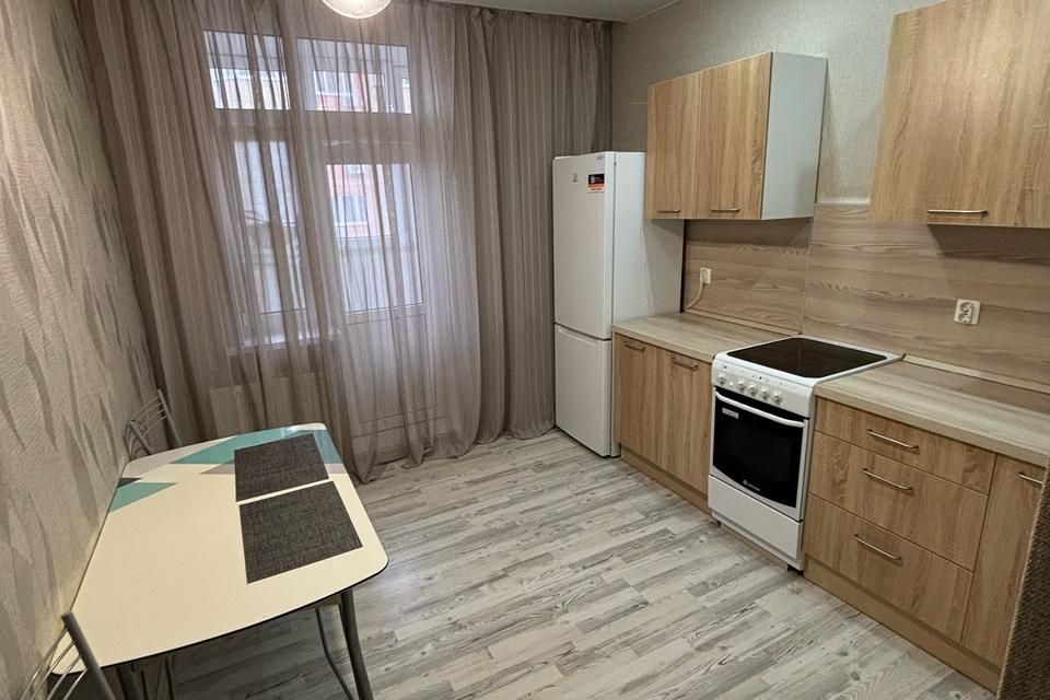 Сдаётся 1-комнатная квартира, 35 м²