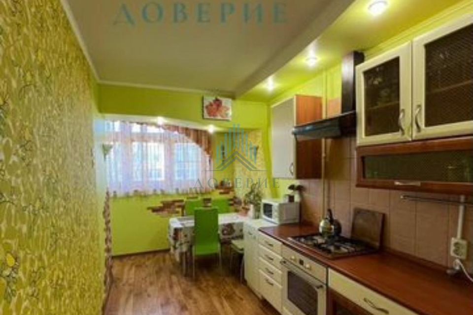 Продаётся 3-комнатная квартира, 70 м²