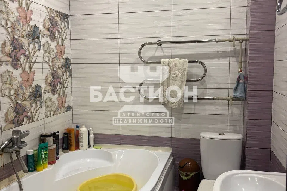 Продаётся 2-комнатная квартира, 57 м²