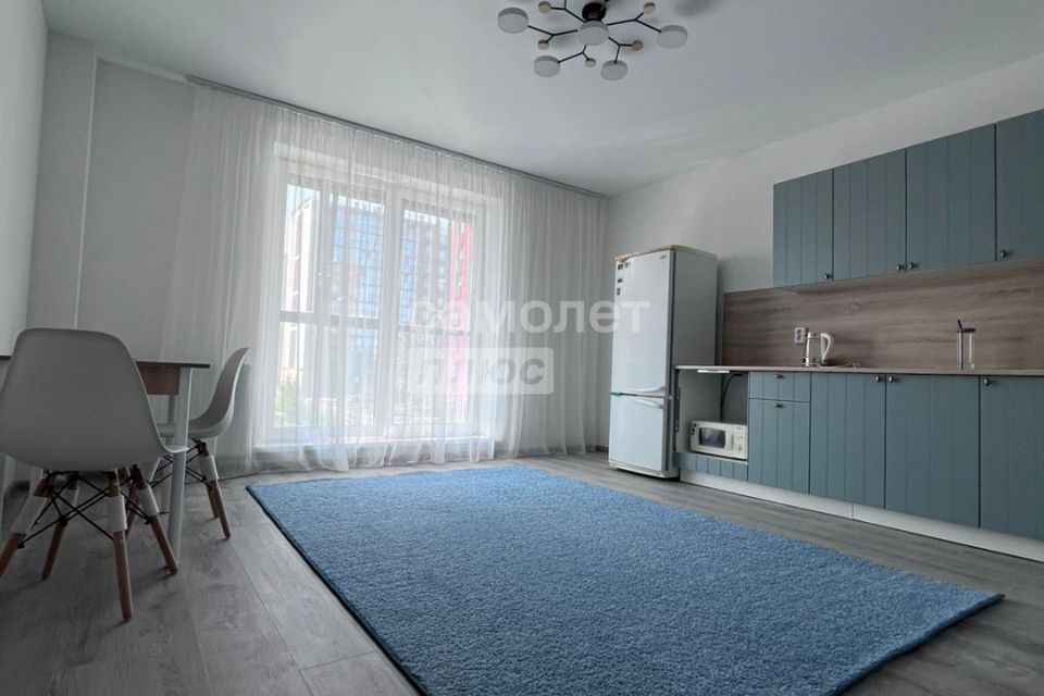 Сдаётся 1-комнатная квартира, 39 м²