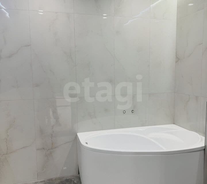 Продаётся 2-комнатная квартира, 55 м²