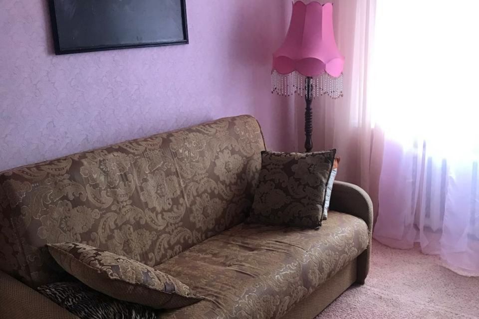 Продаётся 3-комнатная квартира, 60 м²