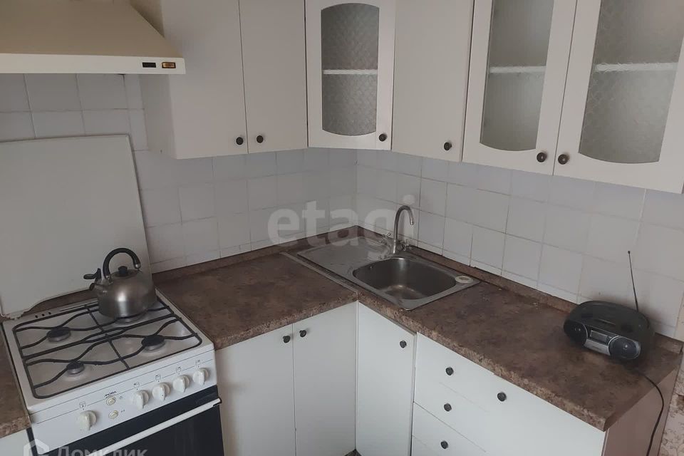 Продаётся 3-комнатная квартира, 59.2 м²