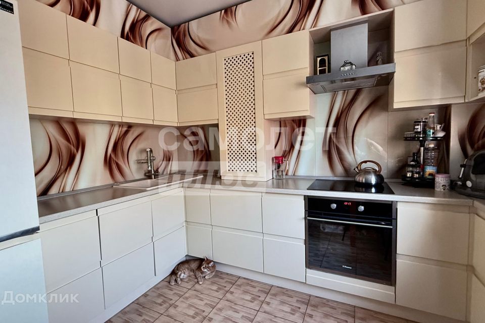 Продаётся 3-комнатная квартира, 58.9 м²