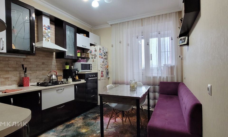 Продаётся 2-комнатная квартира, 63 м²