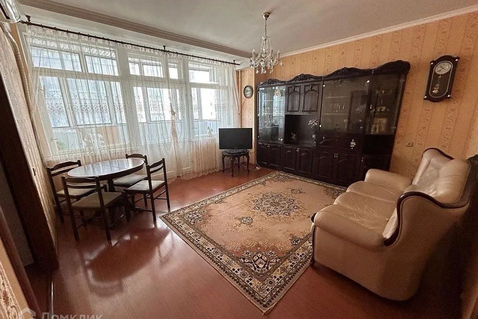Продаётся 3-комнатная квартира, 71 м²