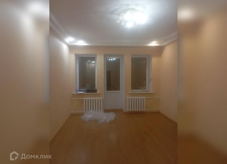 Продаётся 3-комнатная квартира, 77.6 м²