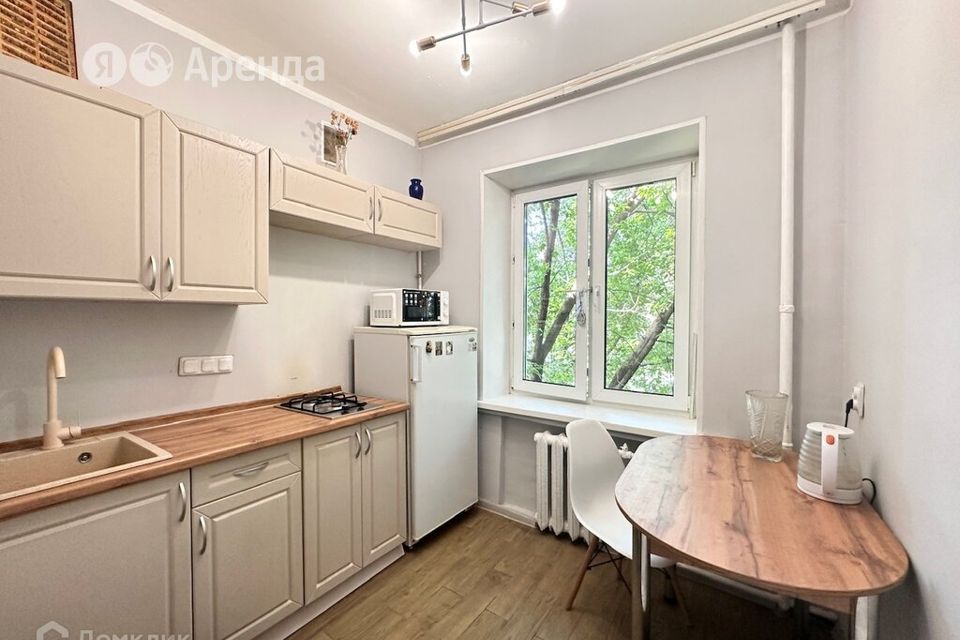 Сдаётся 3-комнатная квартира, 43 м²