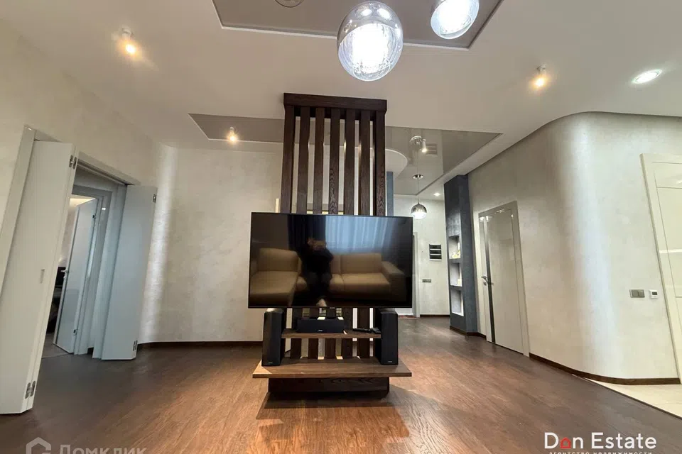 Продаётся 3-комнатная квартира, 100 м²