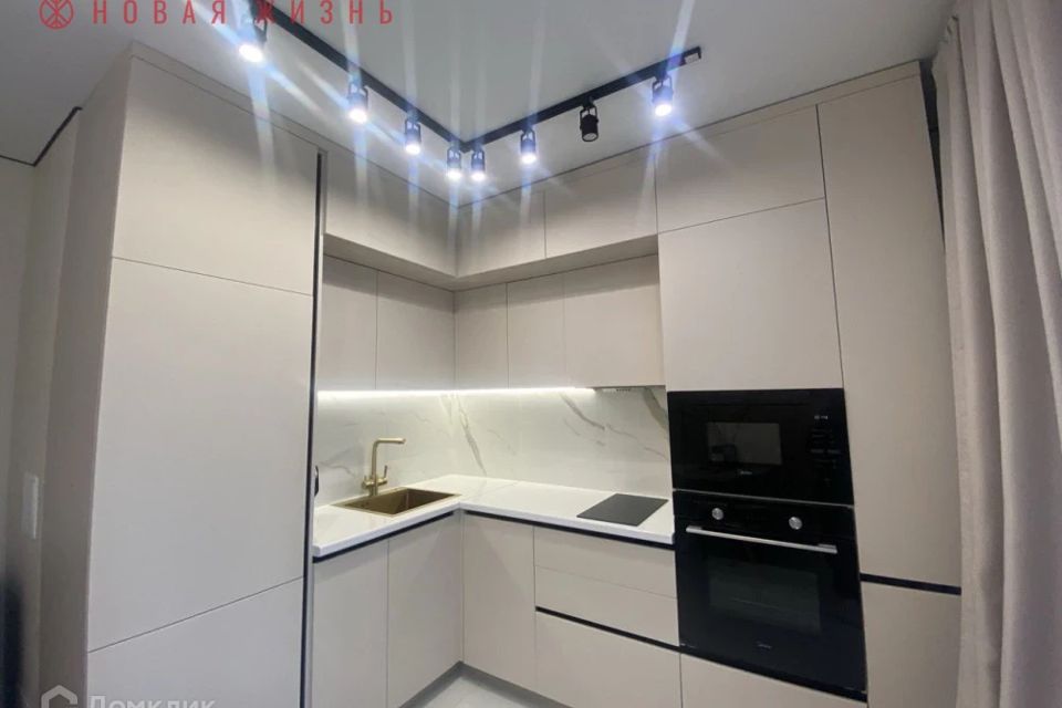 Продаётся 1-комнатная квартира, 38.9 м²