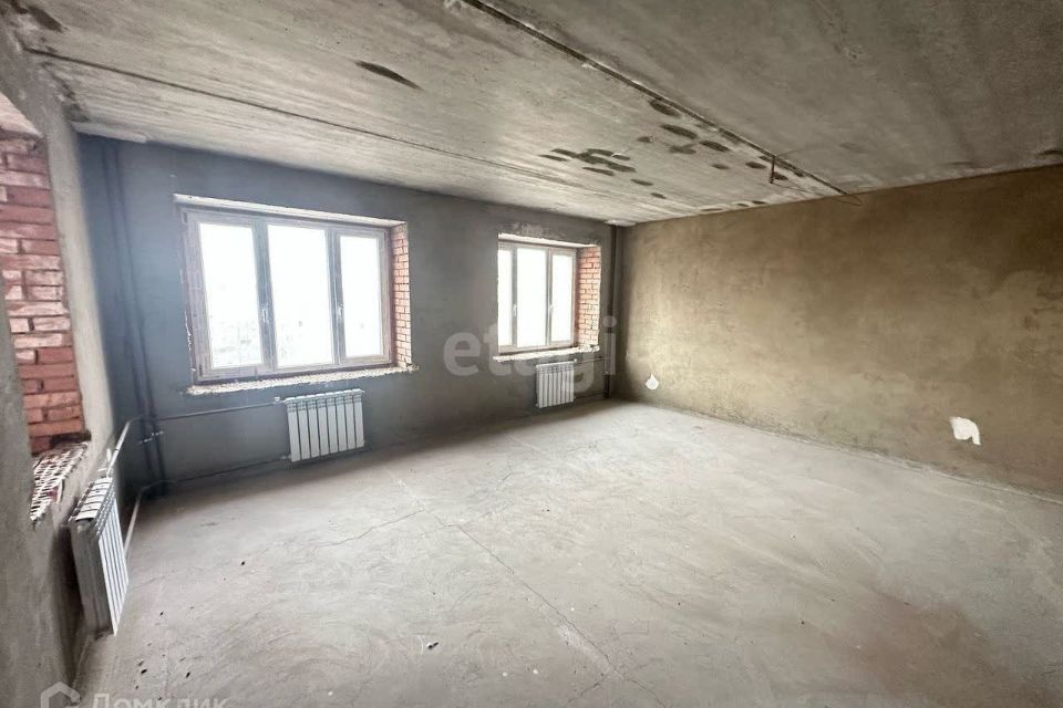 Продаётся 3-комнатная квартира, 154.6 м²