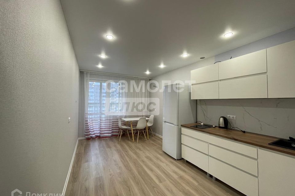 Сдаётся 2-комнатная квартира, 62.7 м²