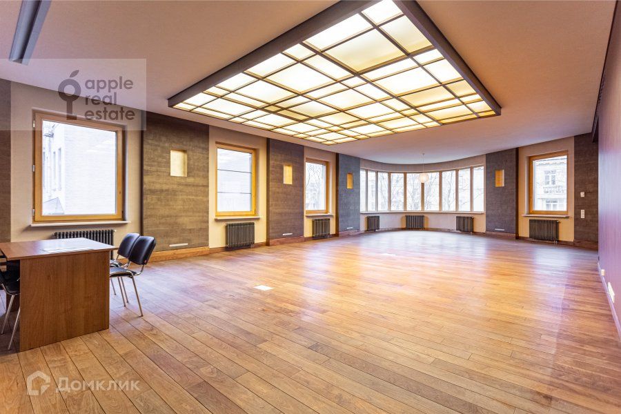 Продаётся 5-комнатная квартира, 333.6 м²
