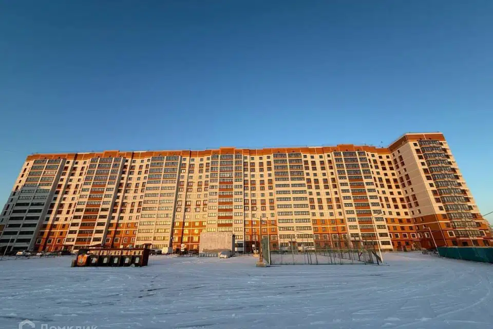 Продаётся 1-комнатная квартира, 42.5 м²