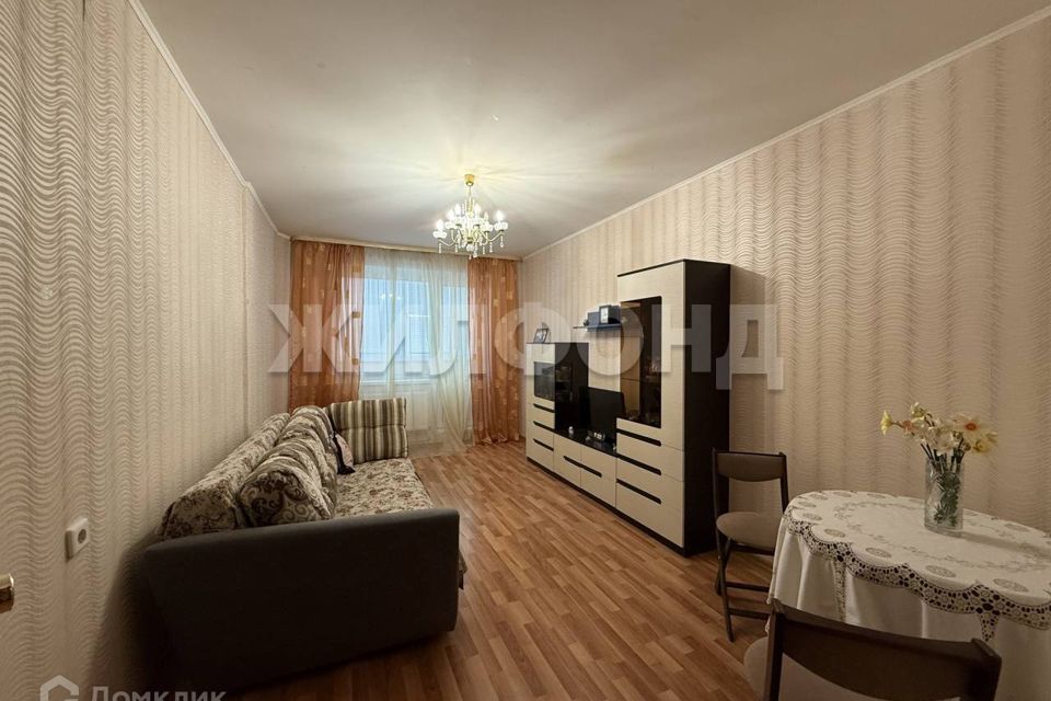 Продаётся 1-комнатная квартира, 38 м²