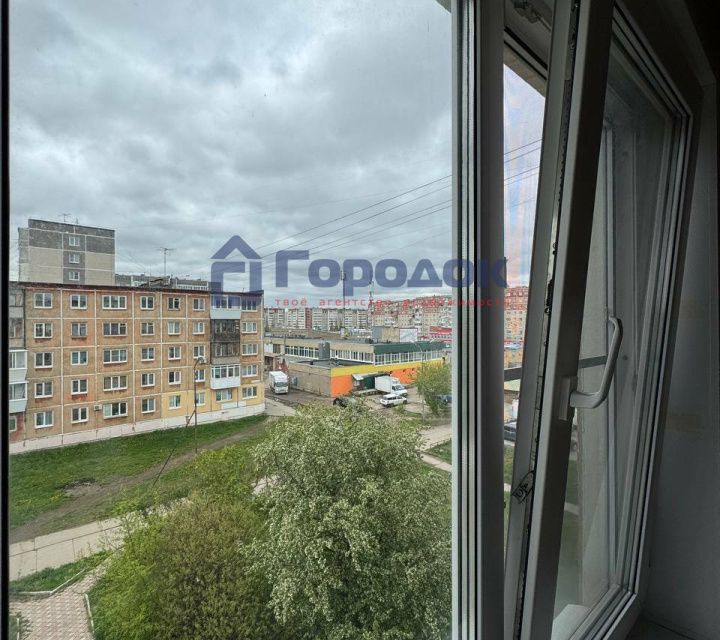 Продаётся 2-комнатная квартира, 45.7 м²