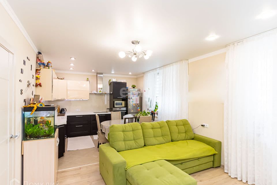 Продаётся 3-комнатная квартира, 96.9 м²