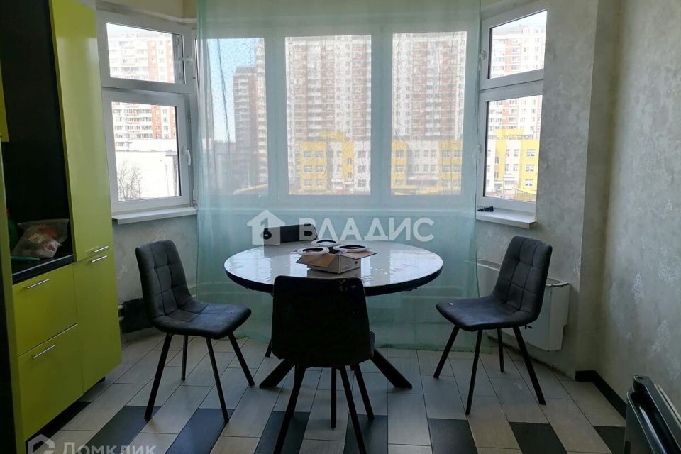 Продаётся 2-комнатная квартира, 64.4 м²
