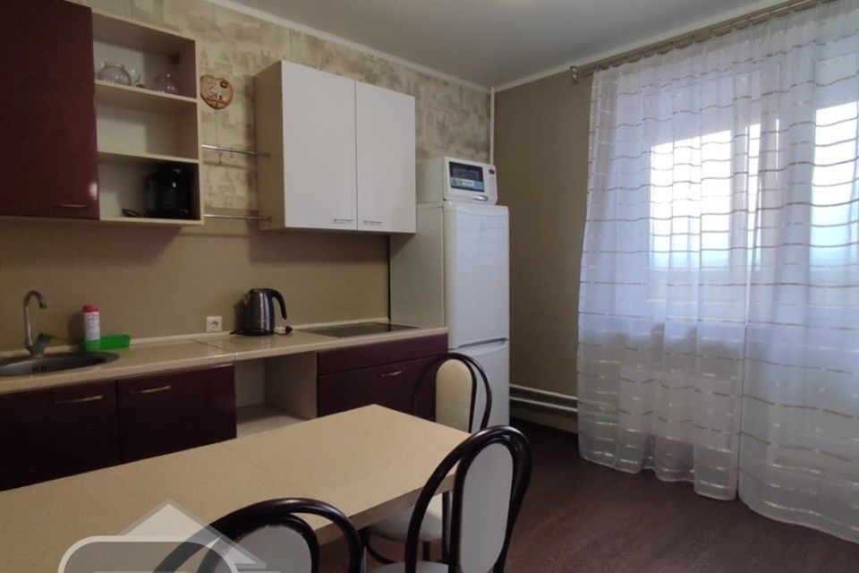 Продаётся 1-комнатная квартира, 47.5 м²