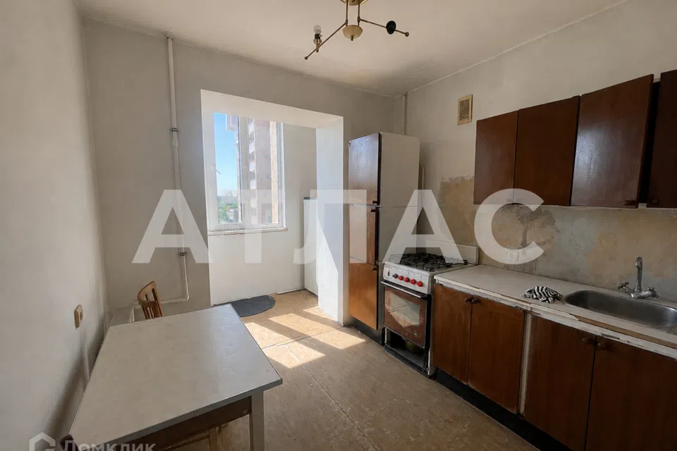 Продаётся 1-комнатная квартира, 37.4 м²