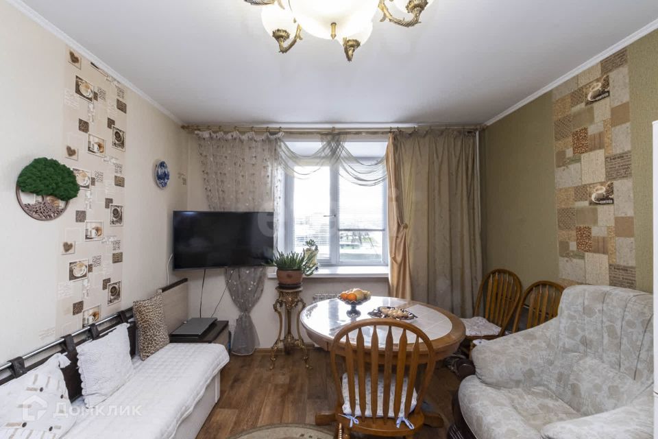 Продаётся 1-комнатная квартира, 37.8 м²