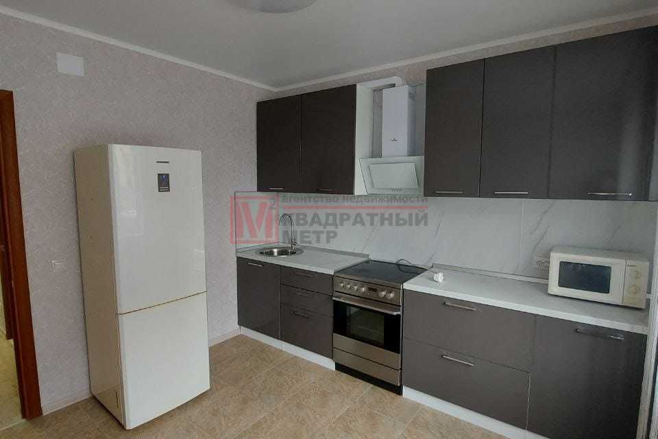 Сдаётся 2-комнатная квартира, 62 м²