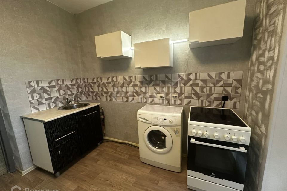 Сдаётся 1-комнатная квартира, 38 м²