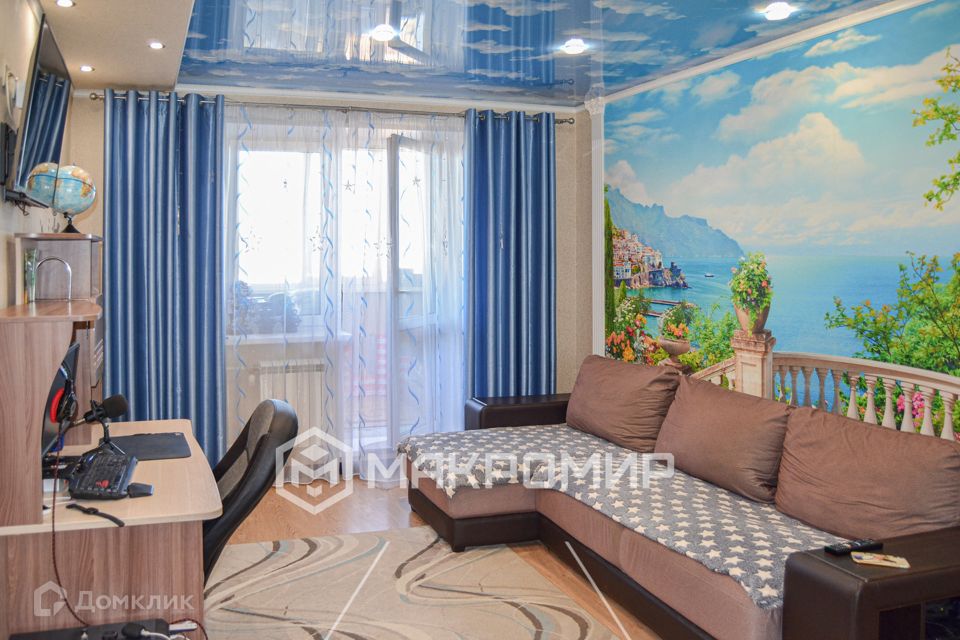 Продаётся 2-комнатная квартира, 65.2 м²