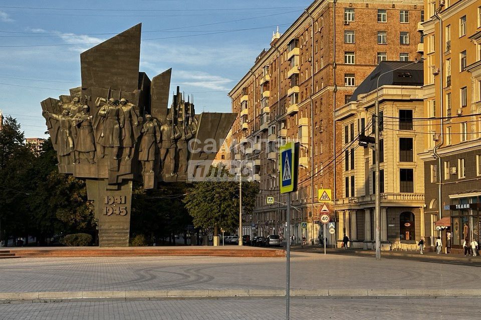 Продаётся 3-комнатная квартира, 71 м²