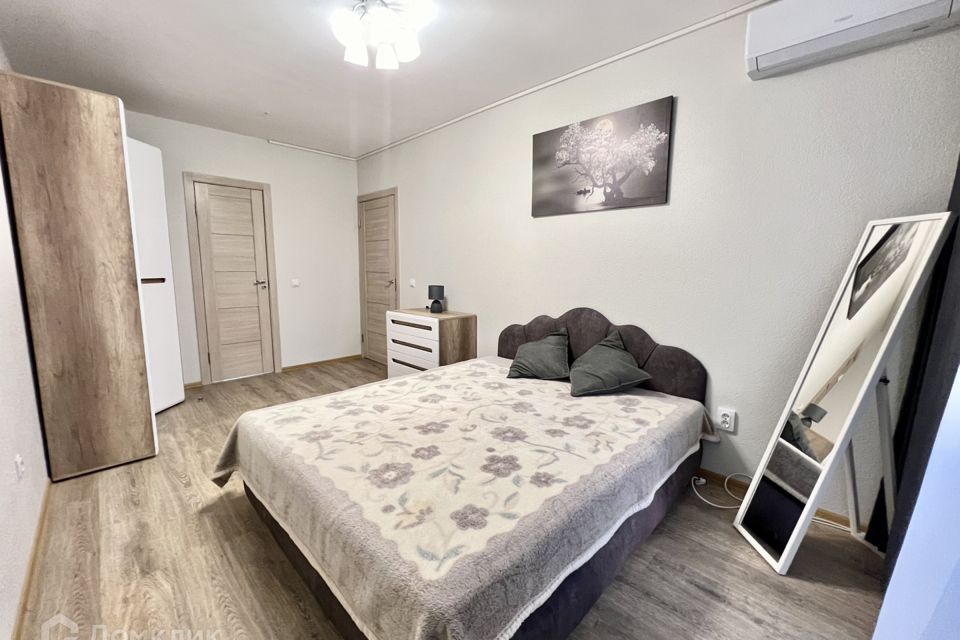 Сдаётся 2-комнатная квартира, 65.95 м²