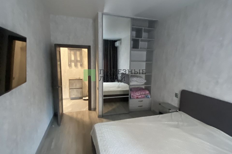 Сдаётся 2-комнатная квартира, 65 м²