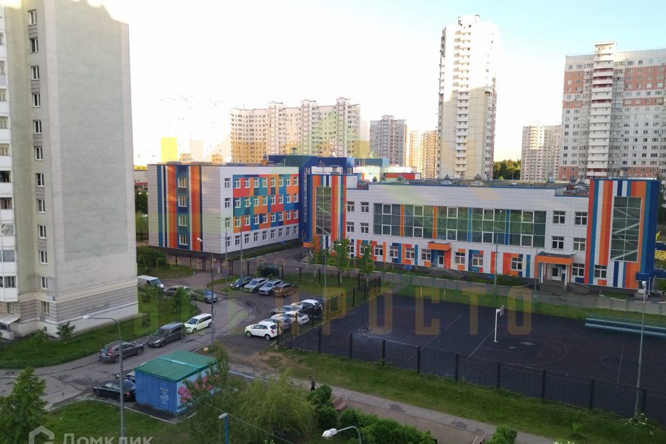 Продаётся 2-комнатная квартира, 56.7 м²