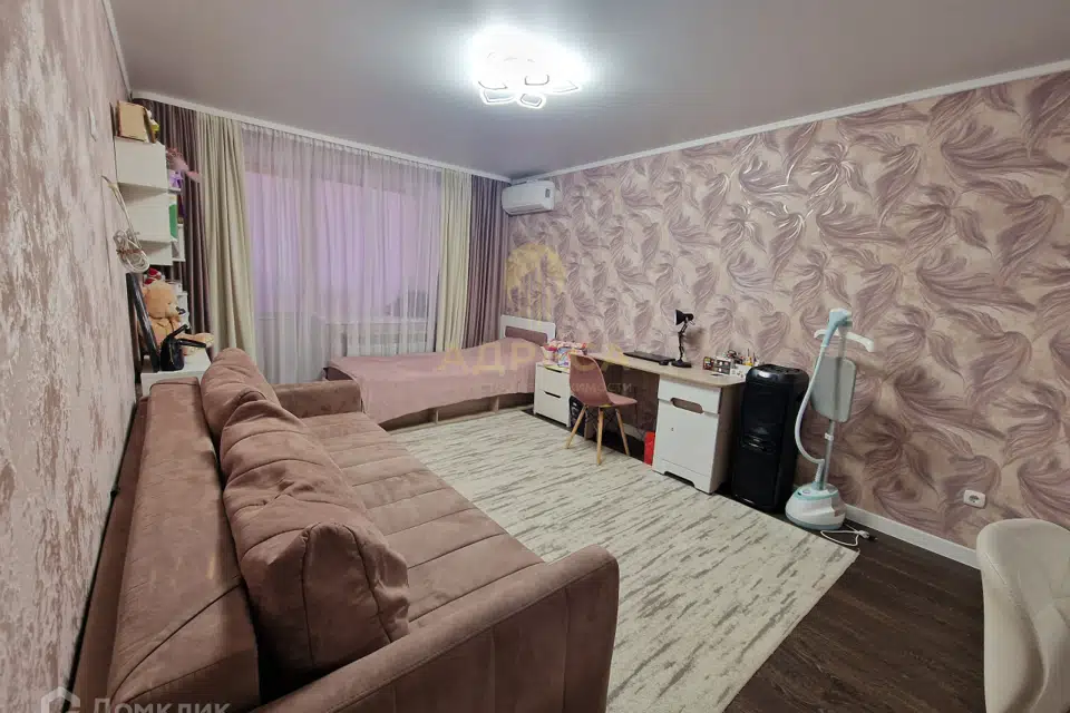 Продаётся 3-комнатная квартира, 73.5 м²