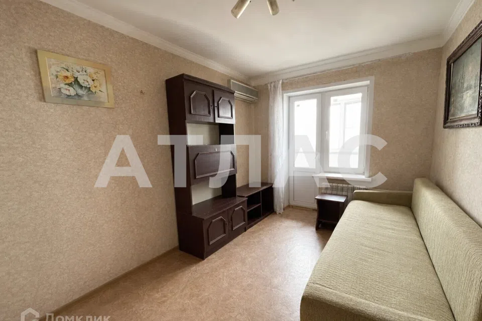 Продаётся 3-комнатная квартира, 61.9 м²