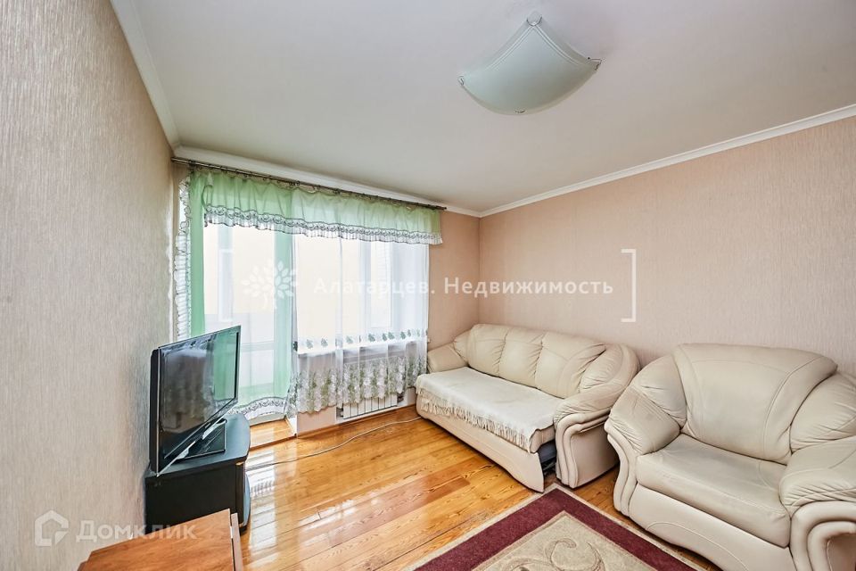 Продаётся 2-комнатная квартира, 55.8 м²