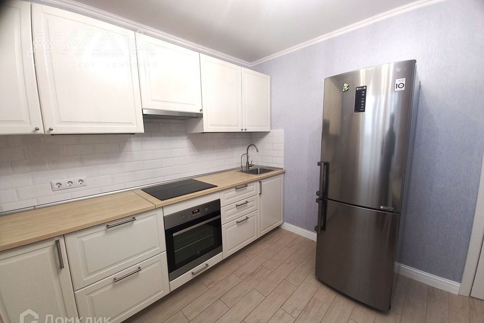 Продаётся 1-комнатная квартира, 48 м²