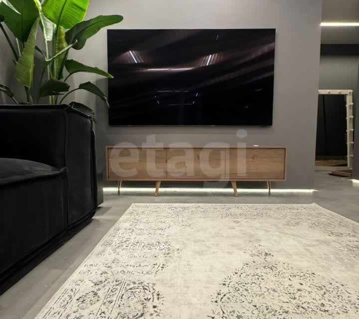 Продаётся 1-комнатная квартира, 58.4 м²