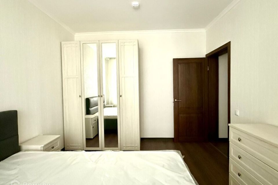 Сдаётся 3-комнатная квартира, 77 м²