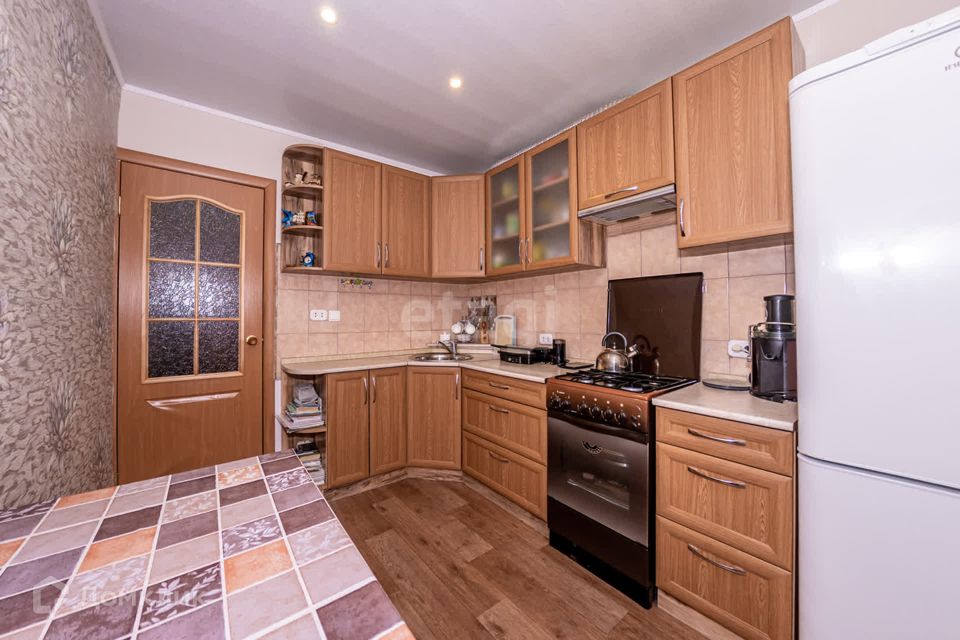 Продаётся 4-комнатная квартира, 73.4 м²