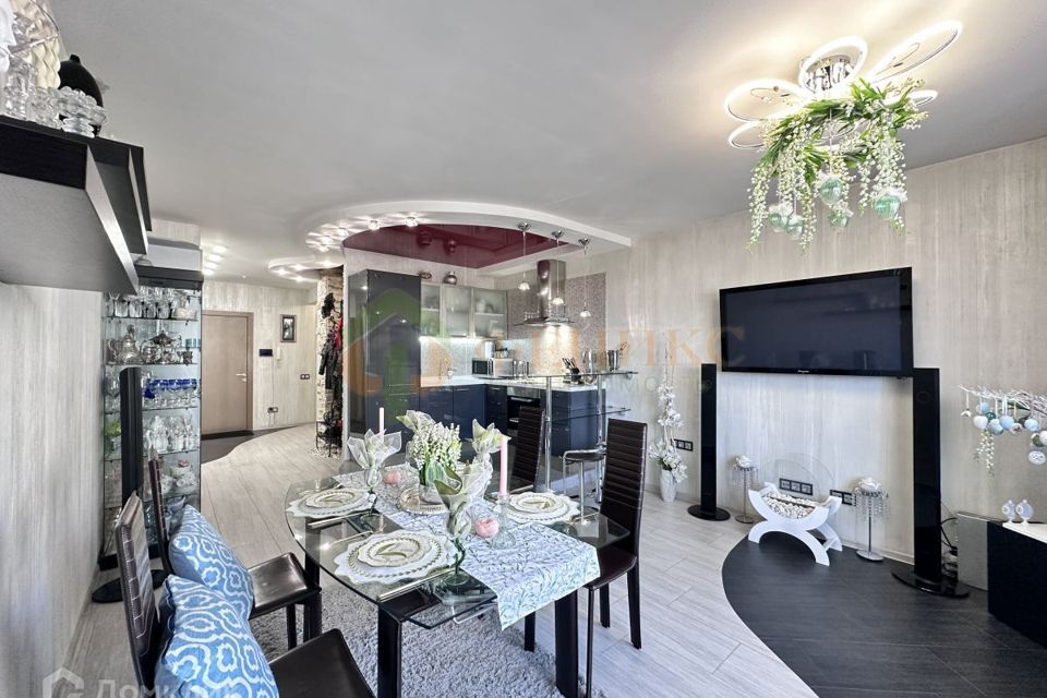 Продаётся 2-комнатная квартира, 88.8 м²