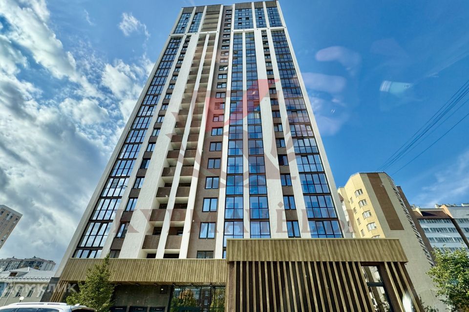 Продаётся 1-комнатная квартира, 141.5 м²