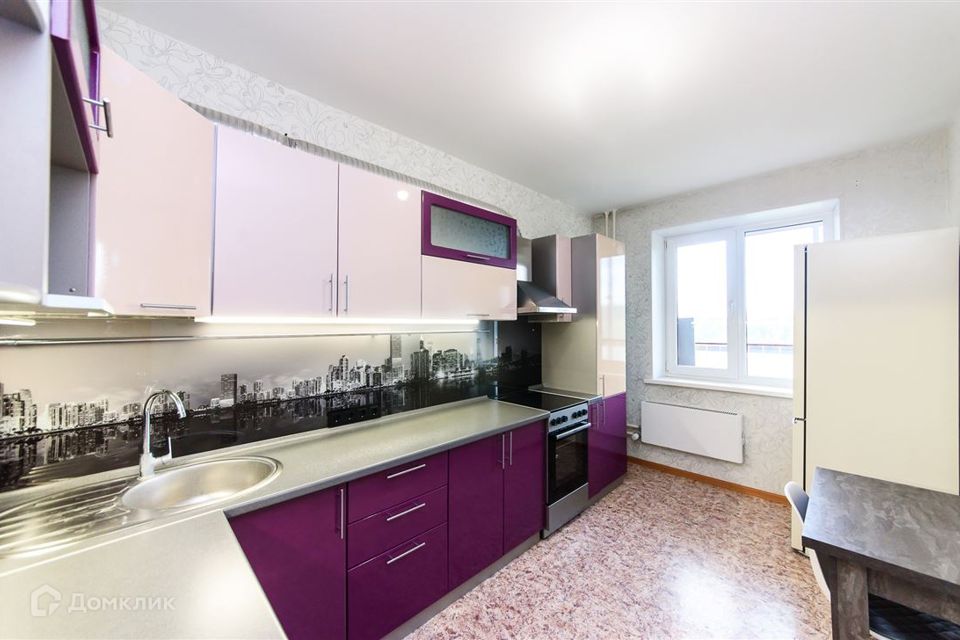 Сдаётся 2-комнатная квартира, 52.4 м²