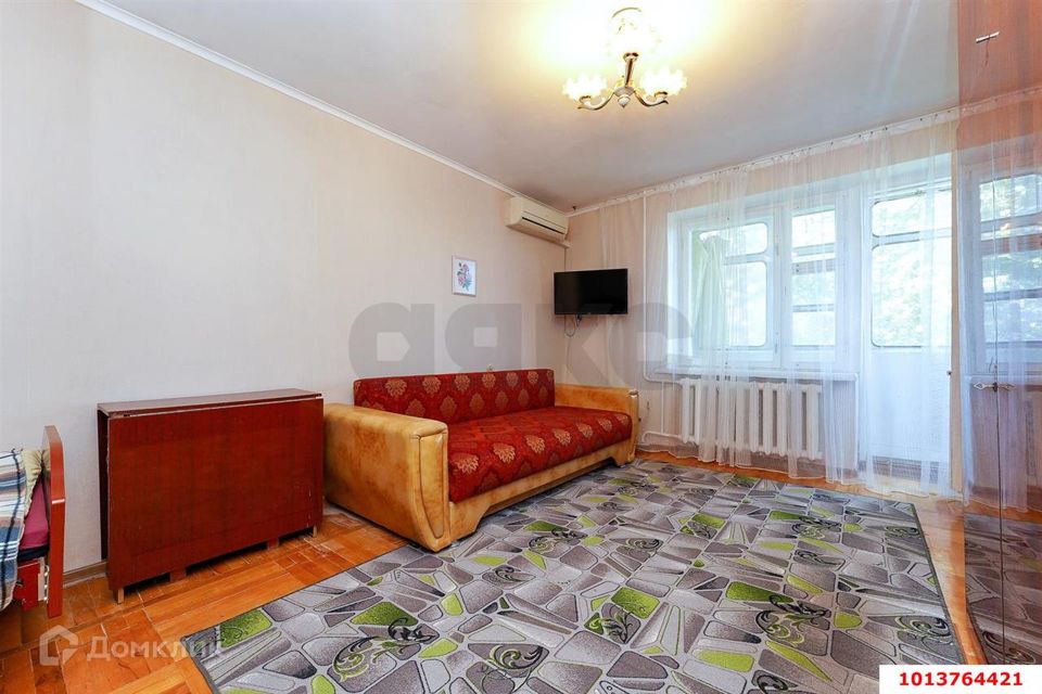 Продаётся 1-комнатная квартира, 34.4 м²