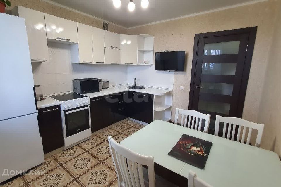Продаётся 1-комнатная квартира, 38.4 м²