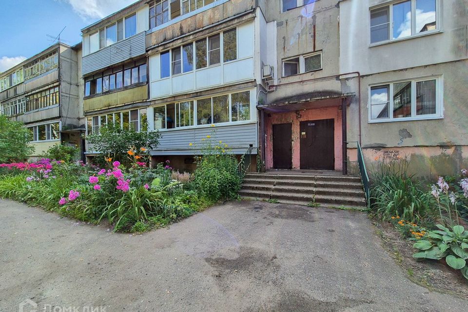 Продаётся 1-комнатная квартира, 32 м²